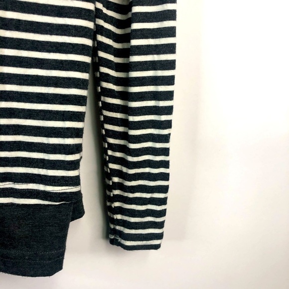 Skies are Blue charcoal gray cream stripe v-neck long sleeve top layer look M - Picture 3 of 10